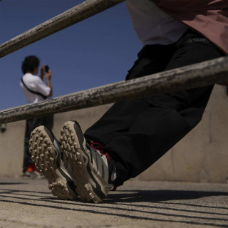 D.DEO ADIDAS W CARGO AOP P W 