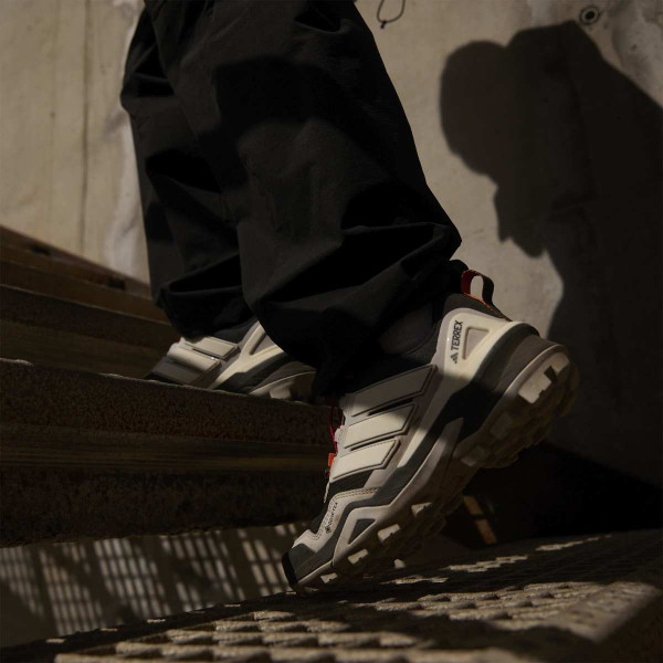 D.DEO ADIDAS W CARGO AOP P W 