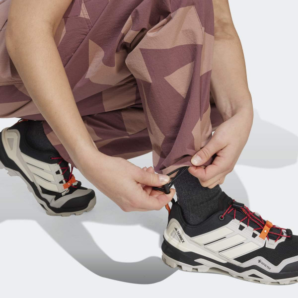 D.DEO ADIDAS W CARGO AOP P W 