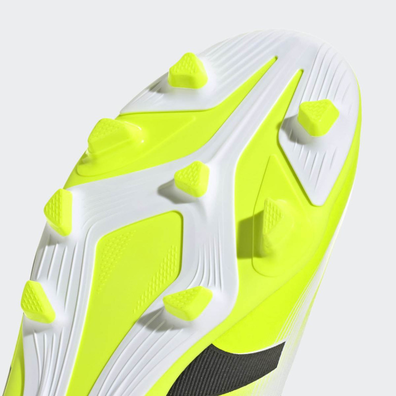 KOPACKE ADIDAS PREDATOR CLUB FG/MG J BG 