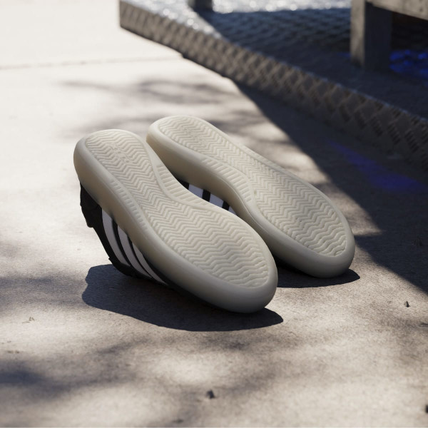 PATIKE ADIDAS BARREDA DECODE M 