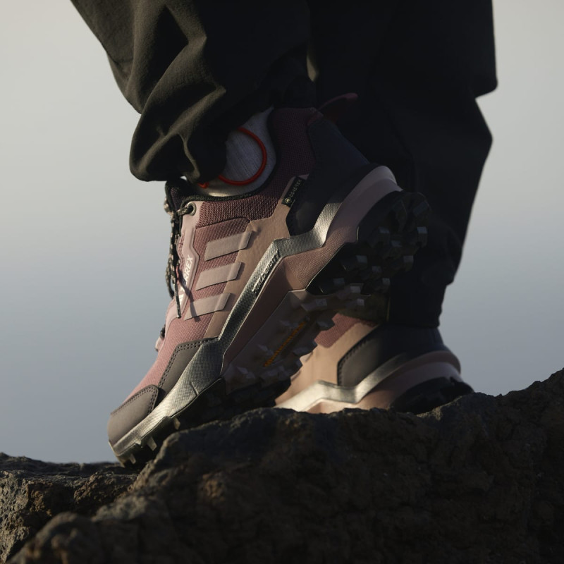 CIPELE ADIDAS TERREX AX4 GTX W 
