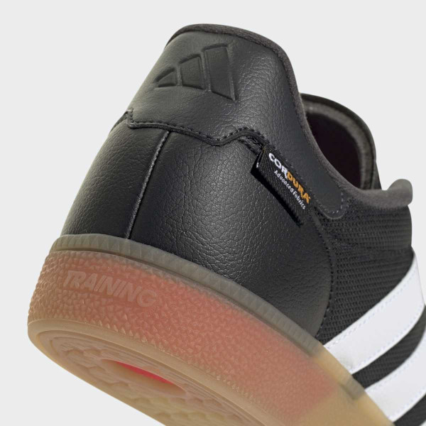 PATIKE ADIDAS TRAINING SPEZIAL M 