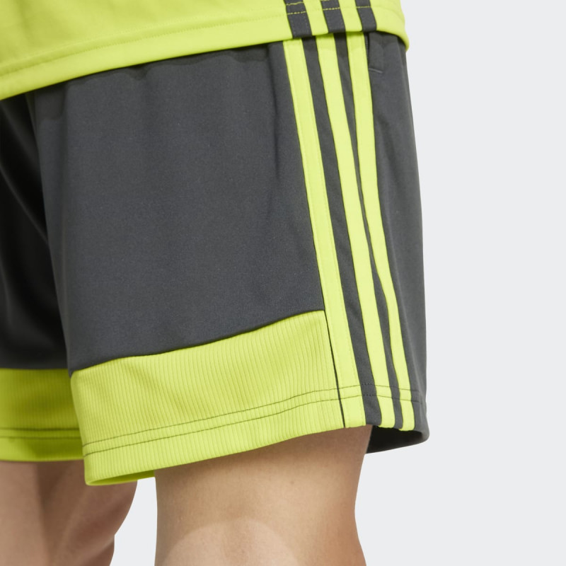 SORC ADIDAS TIRO ES SHO M 